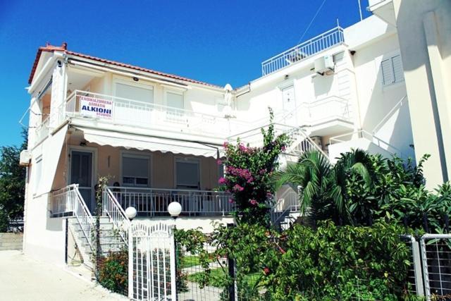 Alkioni Studios Vatera Exterior photo